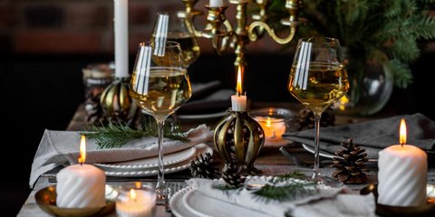 Τα πιο όμορφα φυτά για δώρο αν είστε καλεσμένοι σε χριστουγεννιάτικο δείπνο