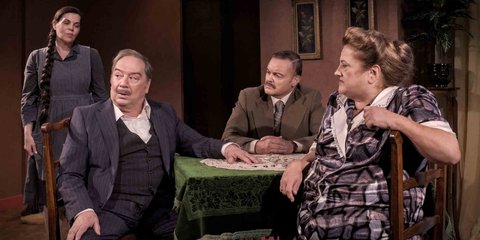  Σταμάτης Φασουλής και Ελένη Καστάνη 