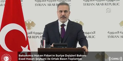 Χακάν Φιντάν: Αγεφύρωτες οι διαφορές Κιέβου και Μόσχας για την ασφάλεια της ναυσιπλοΐας στη Μαύρη Θάλασσα