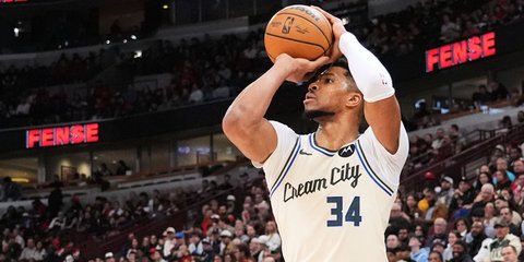 Ο Γιάννης Αντετοκουνμπό