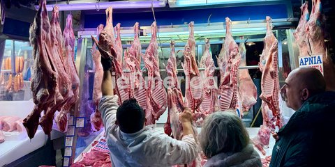 Ρεπορτάζ του iefimerida.gr στη Βαρβάκειο αγορά