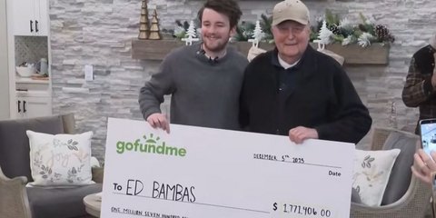 O 88χρονος από τις ΗΠΑ «λύγισε» όταν έλαβε 1,7 εκατομμύρια δολάρια