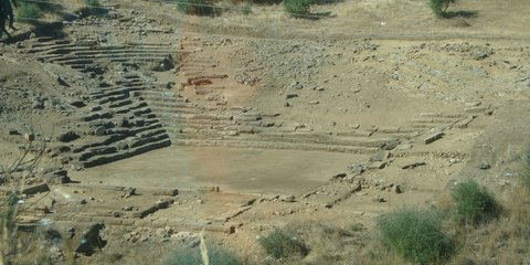 Αρχαίο θέατρο Καλυδώνας
