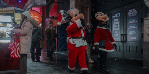 Ο Μίκυ και η Μίνι βολτάρουν στη Νέα Υόρκη