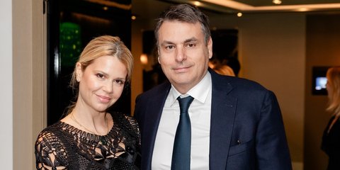 Ναστάζια Δαρίβα, Νίκος Κριθαριώτης