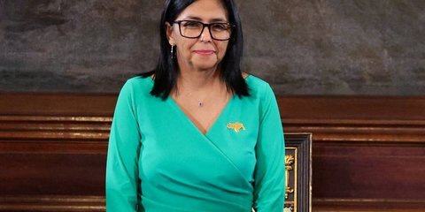 Η προσωρινή πρόεδρος της Βενεζουέλας, Ντέλσι Ροντρίγκεζ στην ορκωμοσία της