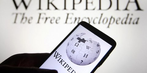 Με αφορμή την 25η επέτειο, το Popular Science δημοσιεύει μια λίστα που του παρείχε το Wikimedia Foundation με τα 25 πιο δημοφιλή λήμματα όλων των εποχών / WIKIPEDIA