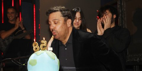 Ο Γιώργος Θεοφάνους με τα παιδιά του