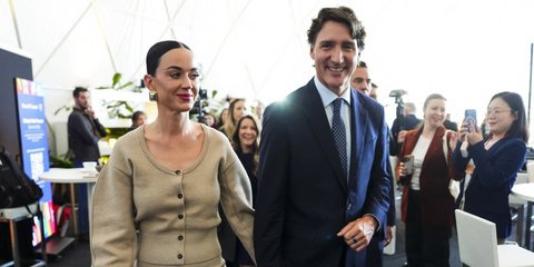 Κέιτι Πέρι και Τζάστιν Τριντό μαζί στο Νταβός