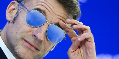 Μακρόν στο Νταβός