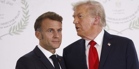 Οι πρόεδροι Γαλλίας και ΗΠΑ, Εμανουέλ Μακρόν και Ντόναλντ Τραμπ