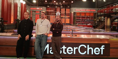 Το MasterChef επέστρεψε και οι κριτές είδαν μαζί την πρεμιέρα