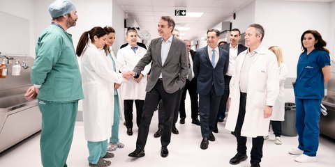 Επίσκεψη Μητσοτάκη στις ανακαινισμένες κλίνες του «Άγιου Σάββα»