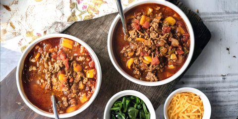 Σούπα με μοσχαρίσιο κιμά και λαχανικά / Φωτογραφία: Unsplash