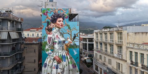 Η τοιχογραφία της Μαρίας Κάλλας στο κέντρο της Καλαμάτας 