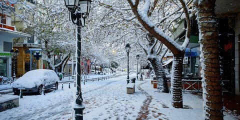  Polar Blast Sweeps Greece as Forecasters Watch for Athens Snow