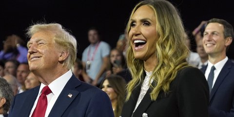 Ο πρόεδρος των ΗΠΑ, Ντόναλντ Τραμπ και η νύφη του, Λάρα Τραμπ