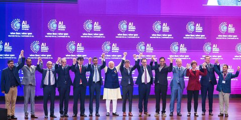 ΑΙ Σύνοδος στην Ινδία