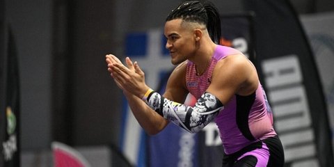 Ο Εμμανουήλ Καραλής στο Fly Athens