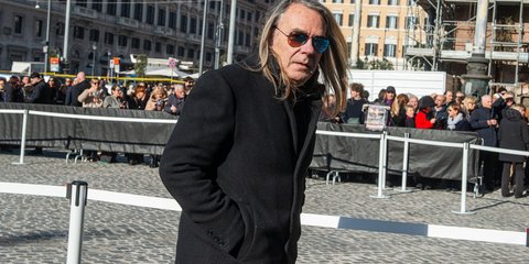 O Oscar Garavani στην κηδεία του Valentino
