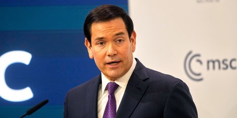 Ο υπουργός Εξωτερικών των ΗΠΑ, Μάρκο Ρούμπιο στην ομιλία του στη Διάσκεψη Ασφαλείας του Μονάχου