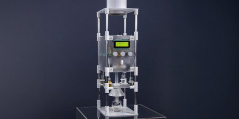 Το πρωτότυπο ονομάζεται «ΑΝΕΜΟΙΑ» και περιγράφεται ως «μηχανή οσφρητικής μνήμης» / ΜΙΤ