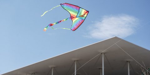 Πέταγμα του χαρταετού στο Πάρκο Σταύρος Νιάρχος στο ΚΠΙΣΝ