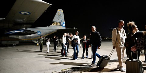 Επαναπατρισμός Έλληνες