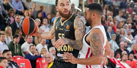 Ολυμπιακός, Μονακό, Μάικ Τζέιμς