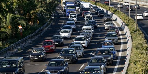 Κίνηση οχημάτων στον Κηφισό 