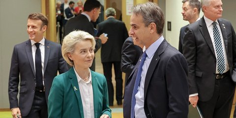 Φον Ντερ Λάιεν, Κυριάκος Μητσοτάκης