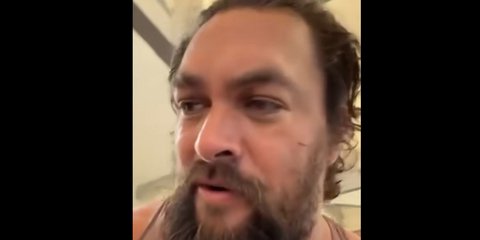 Τζέισον Μομόα από Χαβάη 