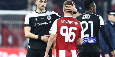 Χρήστος Μουζακίτης, Παρί Σεν Ζερμ΄ν