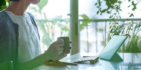 γυναίκα με FOBO