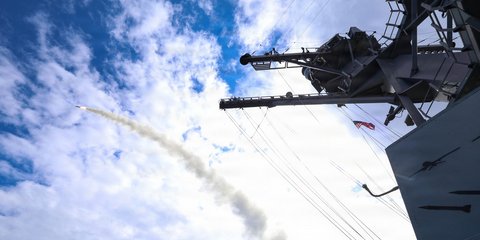 Εκτόξευση πυραύλου τύπου Tomahawk από τις αμερικανικές δυνάμεις εναντίον του Ιράν