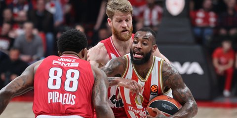 O Ολυμπιακός έκανε δικό του τον ΜακΙντάιρ για 2+1 χρόνια σύμφωνα με τους Σέρβους