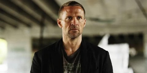 Netflix: 5 σειρές για ατελείωτο binge watching αυτές τις μέρες