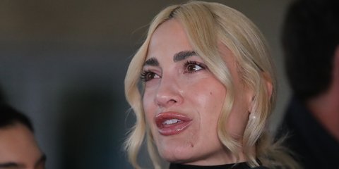 Η Ιωαννα Τούνη έξω από τα δικαστήρια