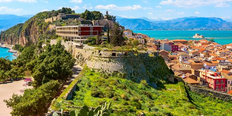 Στο Ναυπλιο 