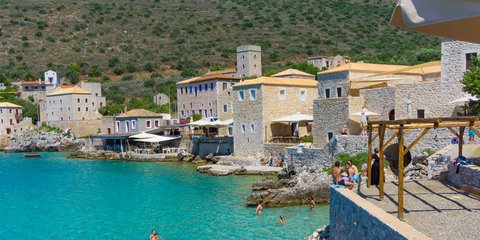 Οικογενειακές διακοπές σε βίλα στην Πελοπόννησο προτείνει το Time Out