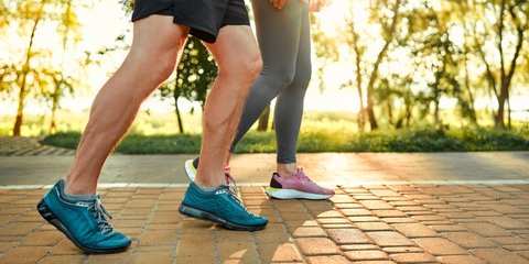 Περπάτημα για άσκηση, νωρίς το πρωί