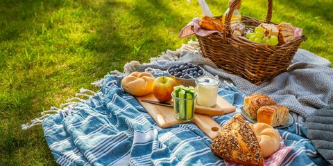 Πικ νικ στην Αθήνα την Πρωτομαγιά