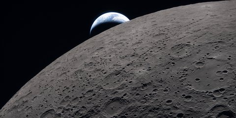 Όψη της Γης από το «πίσω» μέρος της Σελήνης, όπως καταγράφηκε από την αποστολή Artemis II