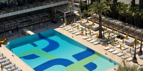 Η πισίνα του The Ilisian