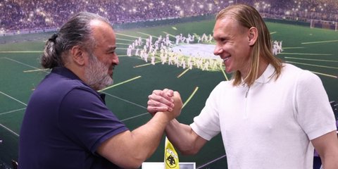 Η θερμή χειραψία του Μάριου Ηλιόπουλου με τον Ντομαγκόι Βίντα