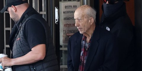 Ο 89χρονος που άνοιξε πυρ σε ΕΦΚΑ και Πρωτοδικείο