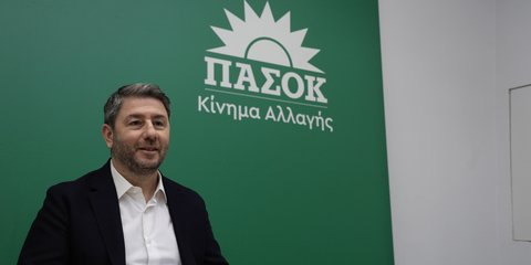 Ο Νίκος Ανδρουλάκης στο Πολιτικό Συμβούλιο του ΠΑΣΟΚ