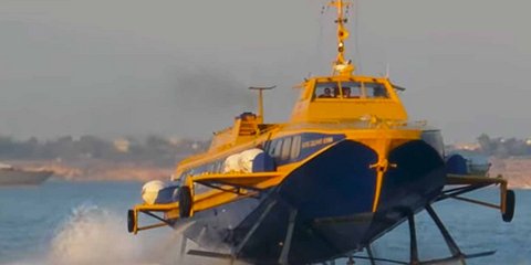 Ιπτάμενα Δελφίνια: 50 χρόνια στην Ελλάδα