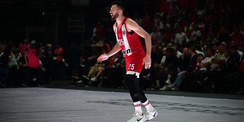 Ο «δολοφόνος» Πίτερς με το αγγελικό πρόσωπο του... Αλέκου