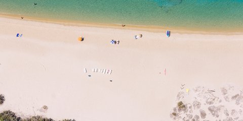 Αγία Αννα στη Νάξο / shutterstock